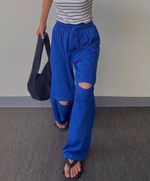 Knee cut loose pants