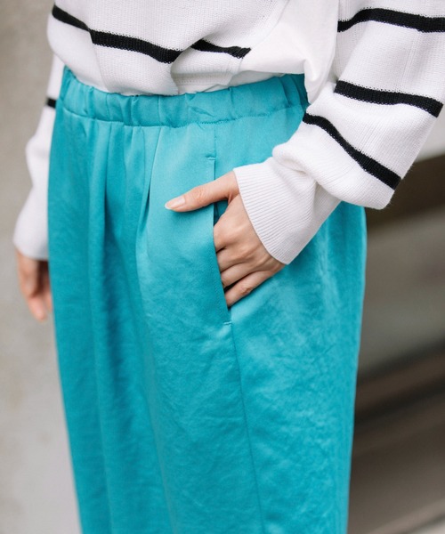 Munich(ミューニック)の「ヴィンテージヘビーサテンギャザーワイドパンツ(その他パンツ・レディース・ベージュ/カーキ/ターコイズブルー/マスタード・S/M/XS)」の19枚目の写真