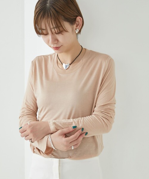 Firsthand（ファーストハンド）の「Baserange/ベースレンジ LONG SLEEVE TEE / シアーロングスリーブTシャツ（Tシャツ/カットソー・レディース・ブラック/レモンイエロー/ベージュ/オフホワイト/キャメル・SMALL/X-SMALL/MEDIUM）」の2枚目の写真