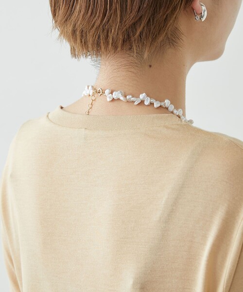 Firsthand（ファーストハンド）の「Baserange/ベースレンジ LONG SLEEVE TEE / シアーロングスリーブTシャツ（Tシャツ/カットソー・レディース・ブラック/レモンイエロー/ベージュ/オフホワイト/キャメル・SMALL/X-SMALL/MEDIUM）」の15枚目の写真