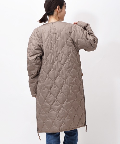 TAION(タイオン)の「【 TAION / タイオン 】 ミリタリー Vネック ジップ ダウンコート TAION101ZML1LONG DON(ノーカラージャケット・レディース・ベージュ/ライトブラウン/オリーブドラブ/ブラック・S/M)」の6枚目の写真