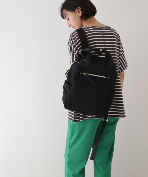 SHOO・LA・RUE(シューラルー)の「◆【撥水】スクエアリュック(バックパック/リュック・レディース・オレンジ/ブラック系3/グレー系3・00)」の1枚目の写真