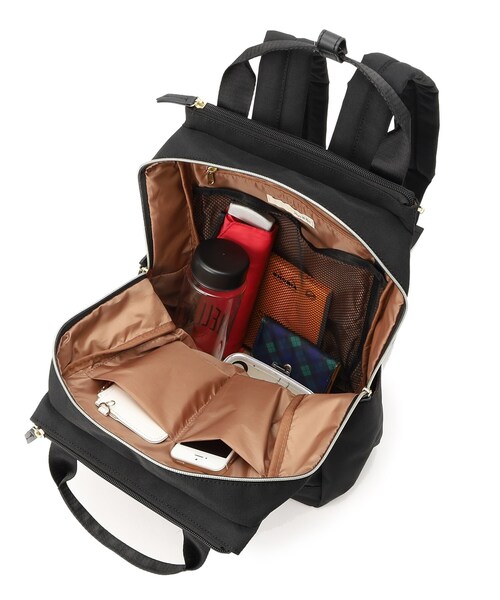 SHOO・LA・RUE(シューラルー)の「◆【撥水】スクエアリュック(バックパック/リュック・レディース・オレンジ/ブラック系3/グレー系3・00)」の11枚目の写真