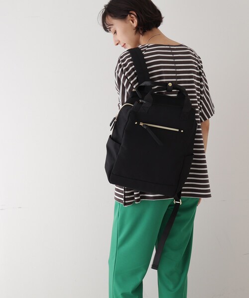 SHOO・LA・RUE(シューラルー)の「◆【撥水】スクエアリュック(バックパック/リュック・レディース・オレンジ/ブラック系3/グレー系3・00)」の18枚目の写真