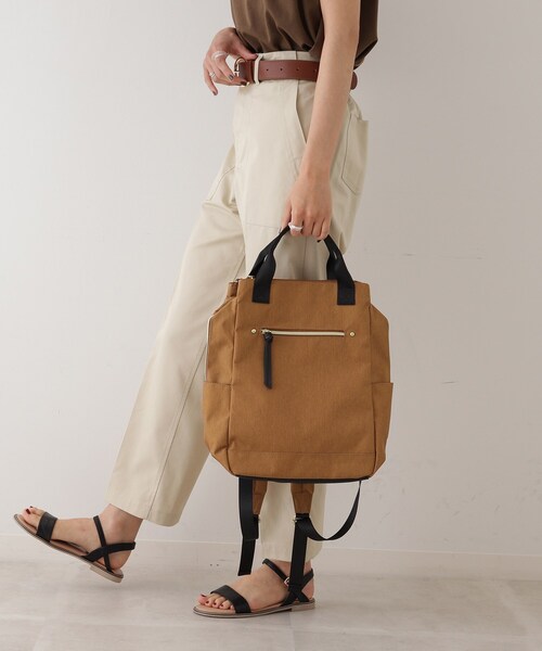 SHOO・LA・RUE(シューラルー)の「◆【撥水】スクエアリュック(バックパック/リュック・レディース・オレンジ/ブラック系3/グレー系3・00)」の20枚目の写真