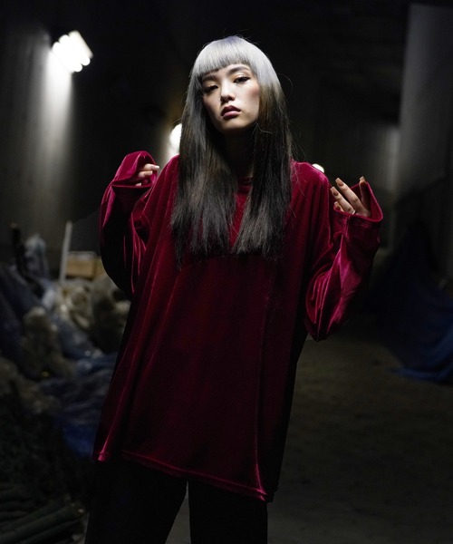 G.O.C（ジーオーシー）の「オーバーサイズ ベロア ロンTEE（Tシャツ