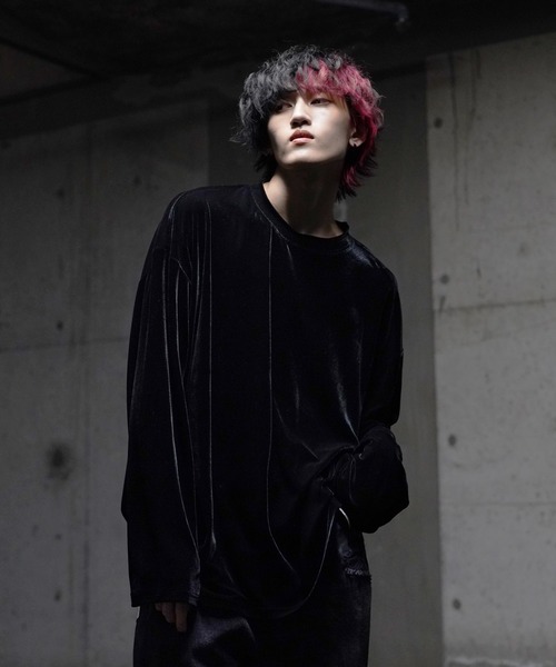 G.O.C（ジーオーシー）の「オーバーサイズ ベロア ロンTEE（Tシャツ/カットソー・メンズ・ブラック/グレー/グリーン/ベージュ系その他/ブルーグリーン/ワイン・MEDIUM/LARGE）」の7枚目の写真