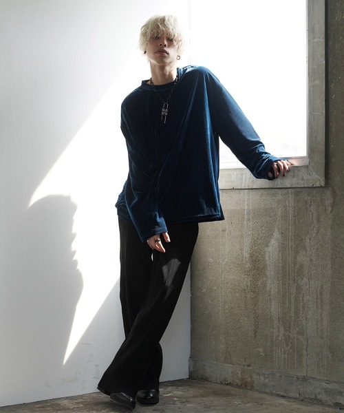 G.O.C（ジーオーシー）の「オーバーサイズ ベロア ロンTEE（Tシャツ/カットソー・メンズ・ブラック/グレー/グリーン/ベージュ系その他/ブルーグリーン/ワイン・MEDIUM/LARGE）」の21枚目の写真