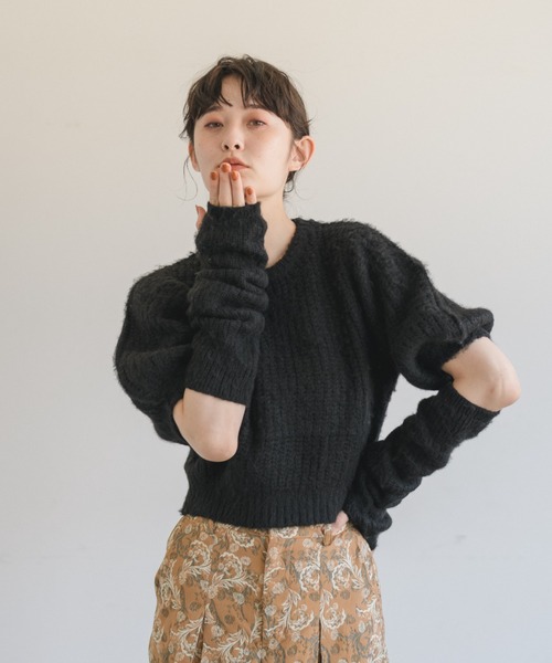 idem(イデム)の「arm warmer mohair knit/アームウォーマーモヘアニット(ニット/セーター・レディース・ブラック/カーキ/アイボリー・FREE)」の20枚目の写真