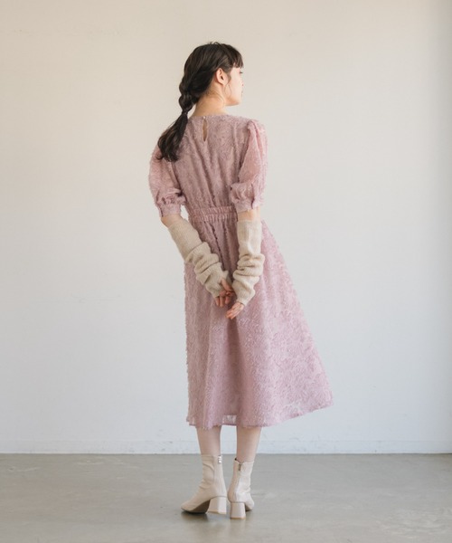 idem(イデム)の「arm warmer mohair knit/アームウォーマーモヘアニット(ニット/セーター・レディース・ブラック/カーキ/アイボリー・FREE)」の18枚目の写真