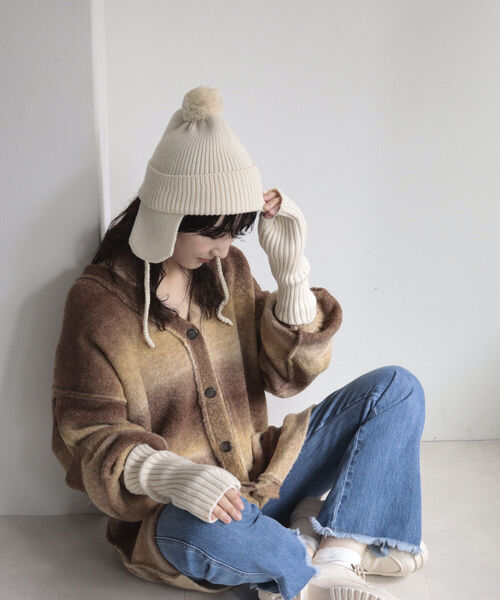 fredy emue(フレディエミュ)の「リブアームウォーマー(アームカバー・レディース・グレー/ピンク/ブルー/アイボリー・FREE)」の13枚目の写真