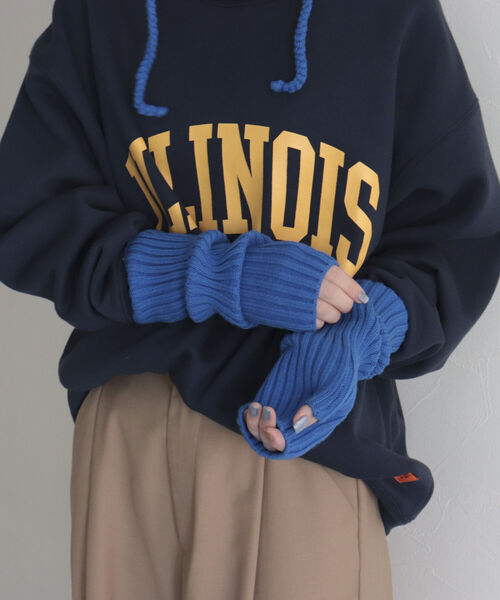 fredy emue(フレディエミュ)の「リブアームウォーマー(アームカバー・レディース・グレー/ピンク/ブルー/アイボリー・FREE)」の18枚目の写真