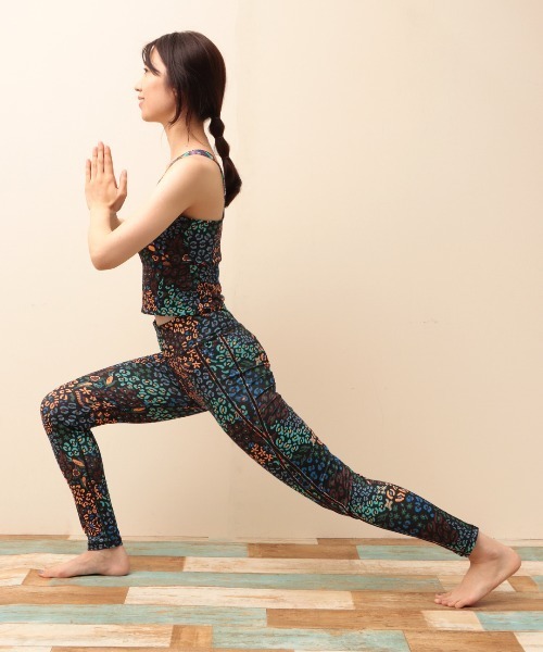 チチカカ（チチカカ）の「吸汗速乾レギンス（レギンス/スパッツ・レディース・その他1/その他2/ブラック・MEDIUM/LARGE）」の4枚目の写真