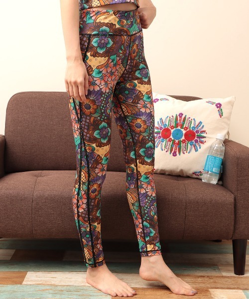 チチカカ（チチカカ）の「吸汗速乾レギンス（レギンス/スパッツ・レディース・その他1/その他2/ブラック・MEDIUM/LARGE）」の13枚目の写真