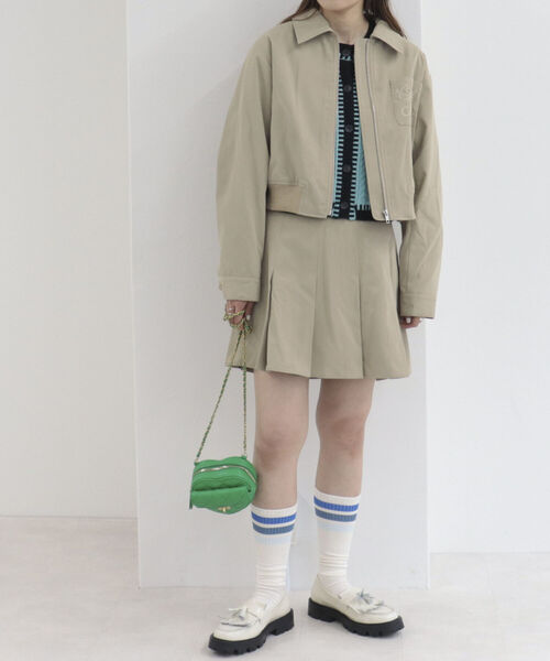 onulsoha（オヌルソハ）の「プリーツタックミニスカート（スカート・レディース・ベージュ/チャコールグレー・38）」の3枚目の写真