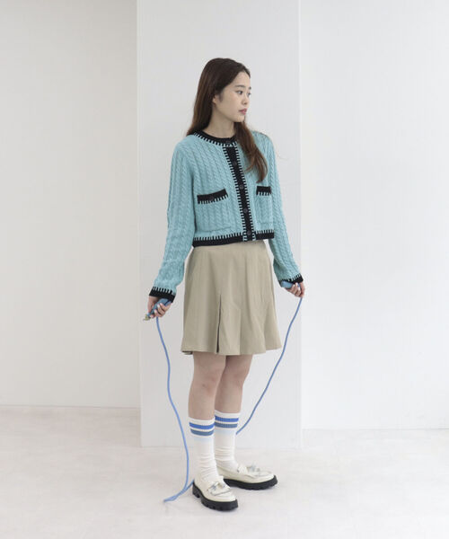 onulsoha（オヌルソハ）の「プリーツタックミニスカート（スカート・レディース・ベージュ/チャコールグレー・38）」の10枚目の写真