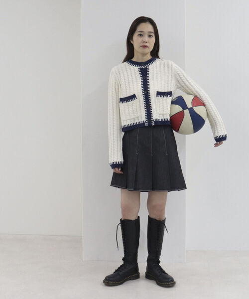 onulsoha（オヌルソハ）の「プリーツタックミニスカート（スカート・レディース・ベージュ/チャコールグレー・38）」の14枚目の写真