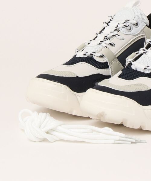 23.65(イーシプサムチョンユクオ)の「23.65/イーシプサムチョンユクオ/V2 SHOES/V2 スニーカー(スニーカー・レディース・ホワイト/その他/ホワイト系2/ブラック・23/24/25/26)」の8枚目の写真