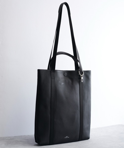 waku（ワク）の「waku ワク / レザートートバッグ（キーリング付き・Lサイズ） / WK-0037（トートバッグ・メンズ・グレー/ブラック/ネイビー・FREE）」の2枚目の写真