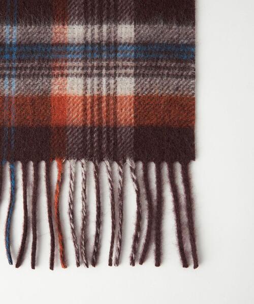 green label relaxing（グリーンレーベルリラクシング）の「リバーシブル マフラー チェック 無地（マフラー・メンズ・ダークブラウン/ベージュ/パープル/ネイビー/グレー/レッド・FREE）」の7枚目の写真