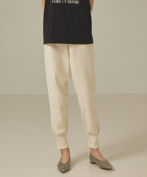 abahouse mavie（アバハウスマヴィ）の「ポリエステルニットジョガーパンツ（その他パンツ・レディース・ホワイト/ブラック/イエロー/ブルー・フリー）」の16枚目の写真