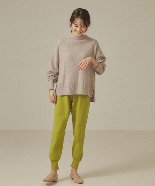 abahouse mavie（アバハウスマヴィ）の「ポリエステルニットジョガーパンツ（その他パンツ・レディース・ホワイト/ブラック/イエロー/ブルー・フリー）」の14枚目の写真