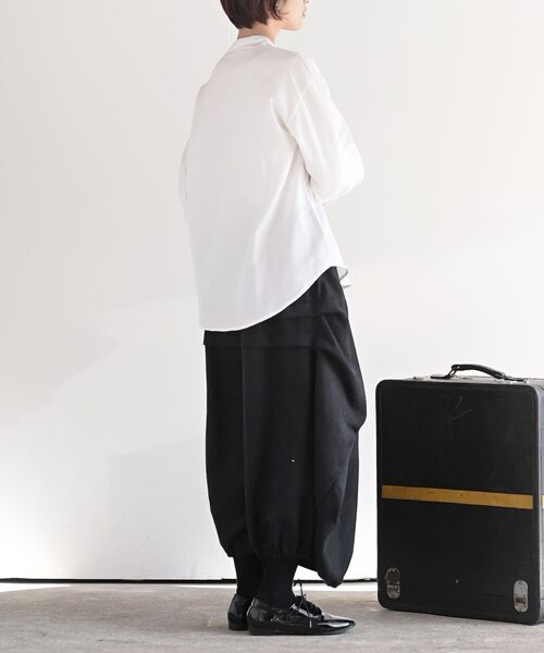 rps（アールピーエス）の「ライスコールボリュームタックパンツ（その他パンツ・レディース・チャコールグレー/ブラック/モカ・フリー）」の12枚目の写真