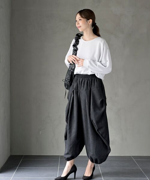 rps（アールピーエス）の「ライスコールボリュームタックパンツ（その他パンツ・レディース・チャコールグレー/ブラック/モカ・フリー）」の21枚目の写真