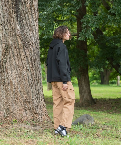 OUTDOOR PRODUCTS(アウトドアプロダクツ)の「【OUTDOOR PRODUCTS/アウトドアプロダクツ】フードエンボスロゴ 防風 ビッグシルエット プルオーバーパーカー(パーカー・メンズ・ブラック/杢グレー/カーキ/ベージュ・MEDIUM/LARGE/X-LARGE)」の8枚目の写真