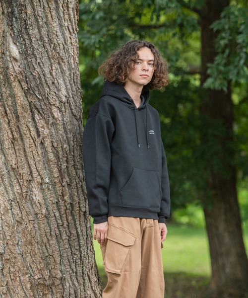 OUTDOOR PRODUCTS(アウトドアプロダクツ)の「【OUTDOOR PRODUCTS/アウトドアプロダクツ】フードエンボスロゴ 防風 ビッグシルエット プルオーバーパーカー(パーカー・メンズ・ブラック/杢グレー/カーキ/ベージュ・MEDIUM/LARGE/X-LARGE)」の10枚目の写真