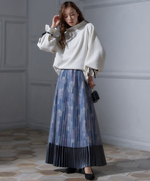 miclat（ミクラ）の「大きいサイズ　キャンディスリーブボリュームカットソー　miclat（Tシャツ/カットソー・レディース・オフホワイト/チャコールグレー・L/LL/3L/4L）」の11枚目の写真