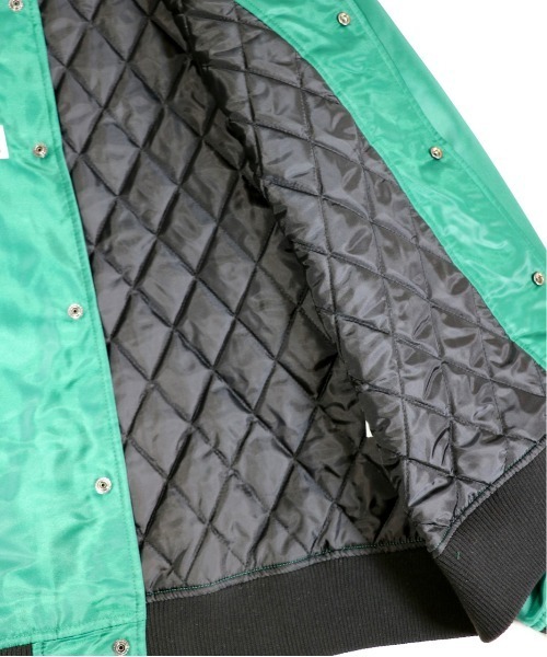 VANS(バンズ)の「VANS / ヴァンズ MENS PADDED AWARD JACKET パデッド 中綿 アワードジャケット スタジアムジャケット(スタジャン・メンズ・グリーン/ブラック・LARGE/X-LARGE/MEDIUM)」の3枚目の写真