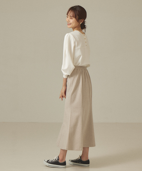 abahouse mavie（アバハウスマヴィ）の「カットジョーゼット2WAYプルオーバー（Tシャツ/カットソー・レディース・ダークオレンジ/ブラック/ホワイト/ピンクベージュ・フリー）」の6枚目の写真