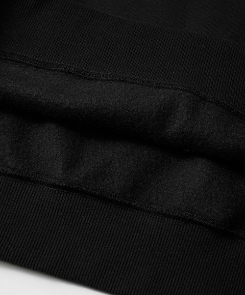 MILKFED.(ミルクフェド)の「GRAFFITI BIGSWEAT TOP(スウェット・レディース・ライトブルー/ブラック/オフホワイト/ライトパープル・ONE SIZE)」の6枚目の写真