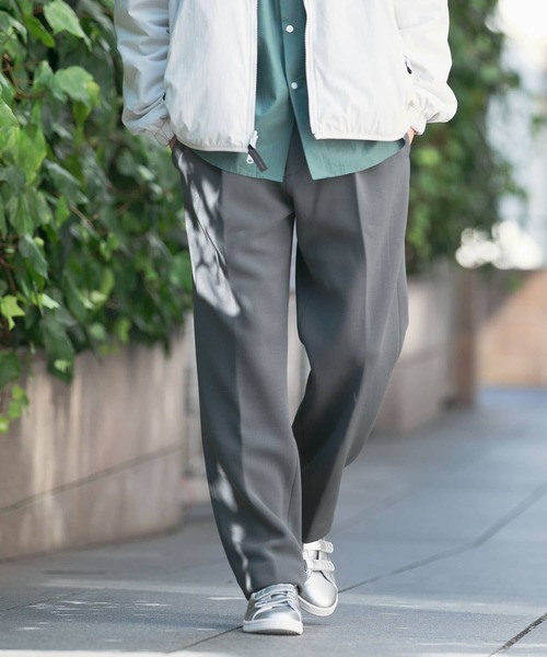 URBAN RESEARCH（アーバンリサーチ）の「『UR TECH』フリースタックイージーパンツ（その他パンツ・メンズ・チャコールグレー/ブラック/ベージュ・SMALL/MEDIUM/LARGE）」の4枚目の写真