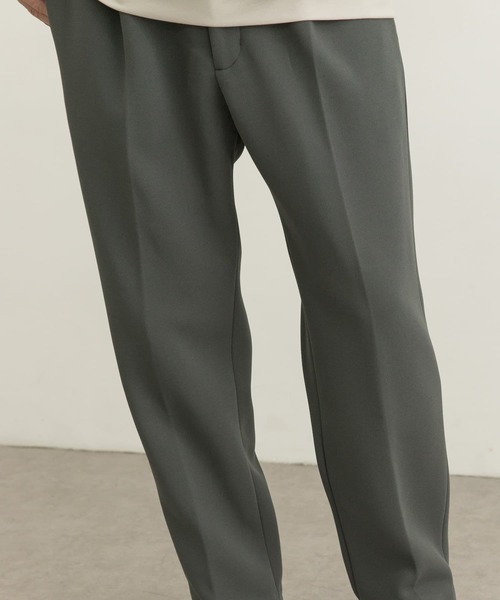 URBAN RESEARCH（アーバンリサーチ）の「『UR TECH』フリースタックイージーパンツ（その他パンツ・メンズ・チャコールグレー/ブラック/ベージュ・SMALL/MEDIUM/LARGE）」の10枚目の写真