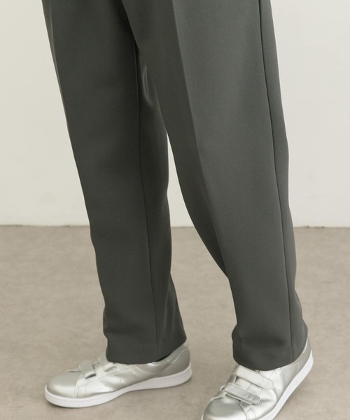 URBAN RESEARCH（アーバンリサーチ）の「『UR TECH』フリースタックイージーパンツ（その他パンツ・メンズ・チャコールグレー/ブラック/ベージュ・SMALL/MEDIUM/LARGE）」の14枚目の写真