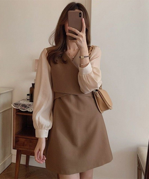 c.u.l(シーユーエル)の「ブラウス レイヤード風ミニワンピース culw365(ワンピース・レディース・ベージュ/ブラック・M/L)」の3枚目の写真