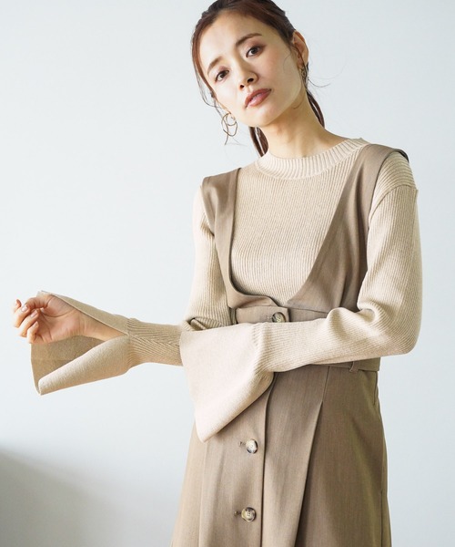 mysty woman（ミスティウーマン）の「ベルスリーブラメニット 183870（ニット/セーター・レディース・ピンク/ライトベージュ/ブルー/ブラック・FREE）」の2枚目の写真