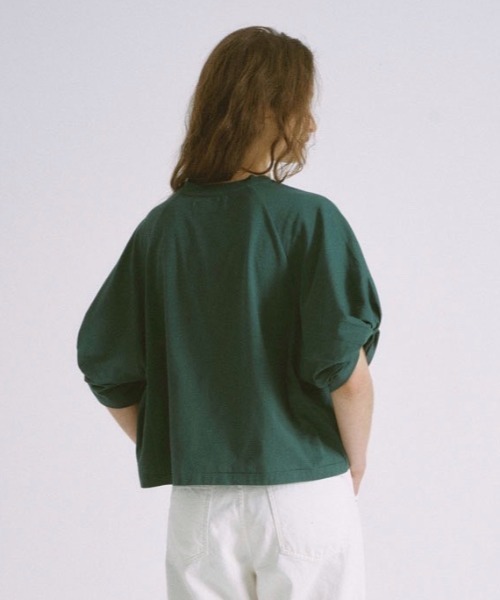 SAYAKADAVIS(サヤカディヴィス)の「【 SAYAKADAVIS / サヤカデイヴィス 】 Twisted Sleeve Tee / ツイストスリーブTシャツ(Tシャツ/カットソー・レディース・ブラック/レモンイエロー/ホワイト/グリーン・SMALL)」の6枚目の写真