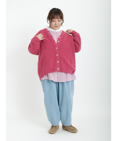 Samansa Mos2（サマンサ モスモス）の「シャギーVネックカーディガン（カーディガン/ボレロ・レディース・ブルー/ブラック/ピンク/ベージュ・ﾌﾘ-）」の7枚目の写真