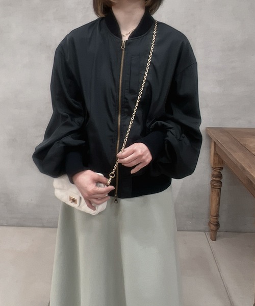 大人カジュアルに最適ボリューム袖MA-1