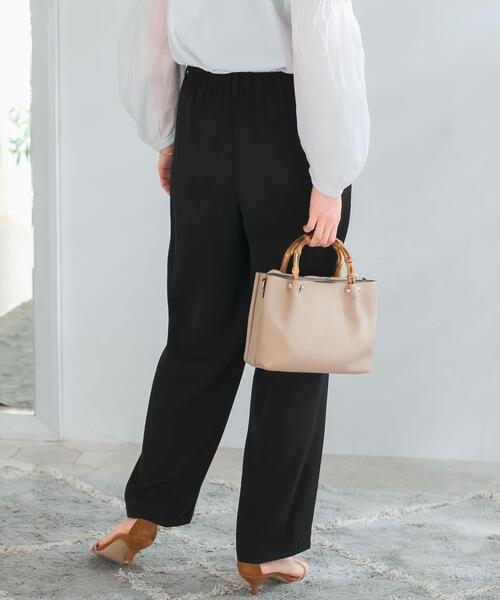 URBAN RESEARCH ROSSO(アーバンリサーチロッソ)の「イージーセミワイドツータックスラックス(その他パンツ・レディース・ブラック/オフホワイト/グリーン・FREE)」の16枚目の写真
