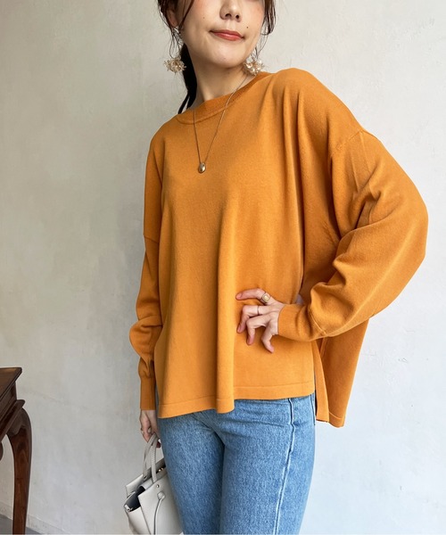Chez toi(シェトワ)の「サイドスリットBIGシルエットプルオーバー(ニット/セーター・レディース・オレンジ/ブルー/オフホワイト/ブラック/ホワイト系その他・FREE)」の20枚目の写真