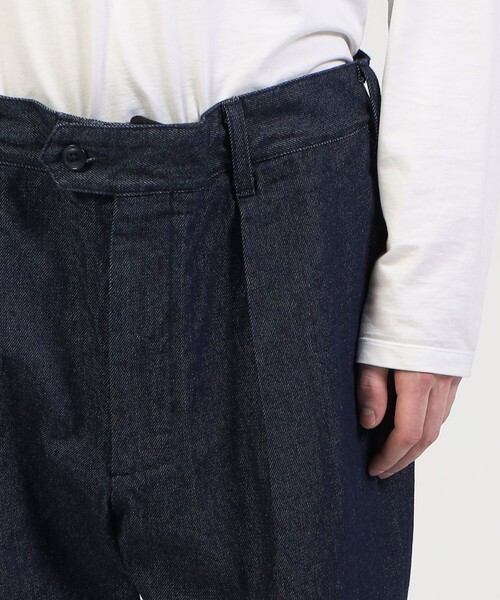 Engineered Garments(エンジニアードガーメンツ)の「■ENGINEERED GARMENTS Carlyle Pant 1プリーツパンツ(デニムパンツ・メンズ・ダークブルー・M)」の11枚目の写真