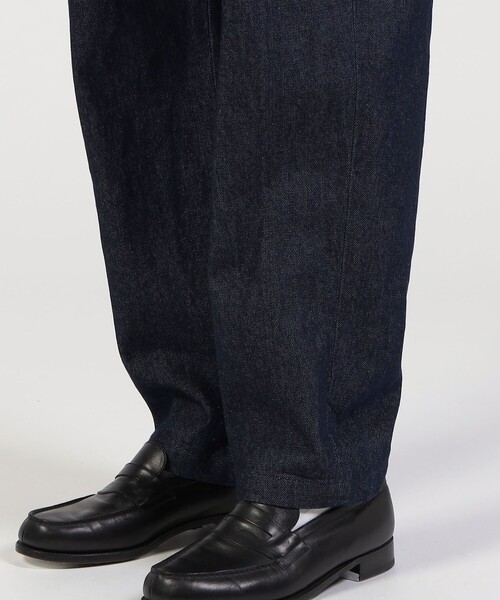 Engineered Garments(エンジニアードガーメンツ)の「■ENGINEERED GARMENTS Carlyle Pant 1プリーツパンツ(デニムパンツ・メンズ・ダークブルー・M)」の4枚目の写真