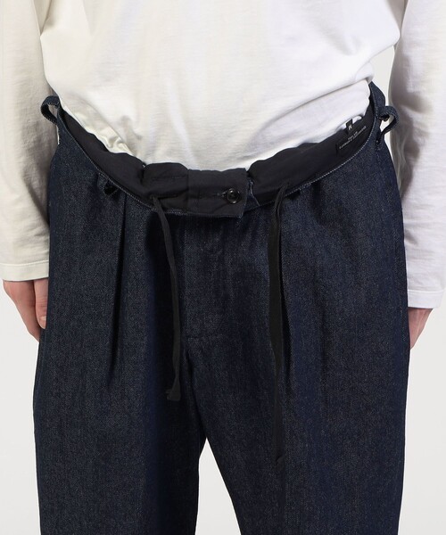 Engineered Garments(エンジニアードガーメンツ)の「■ENGINEERED GARMENTS Carlyle Pant 1プリーツパンツ(デニムパンツ・メンズ・ダークブルー・M)」の7枚目の写真