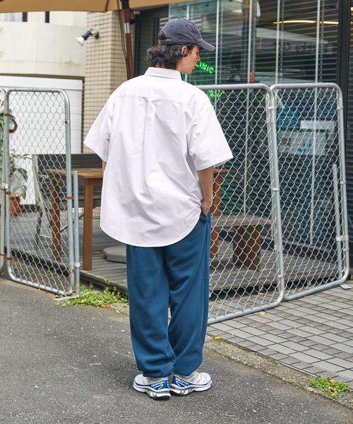 BARK MANHATTAN（バークマンハッタン）の「ビックシルエットオックスフォードボタンダウン半袖シャツ（シャツ/ブラウス・メンズ・ホワイト/グリーン系/ブラック系/ネイビー系/グレー系・L/M）」の17枚目の写真