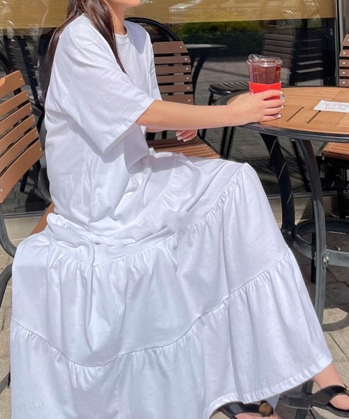 Dalfwin（ダールフィン）の「韓国ファッション 半袖ティアードワンピース（ワンピース・レディース・グレー/アイボリー/ブラック・FREE）」の2枚目の写真