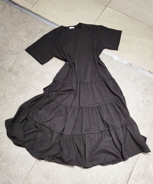 Dalfwin（ダールフィン）の「韓国ファッション 半袖ティアードワンピース（ワンピース・レディース・グレー/アイボリー/ブラック・FREE）」の15枚目の写真